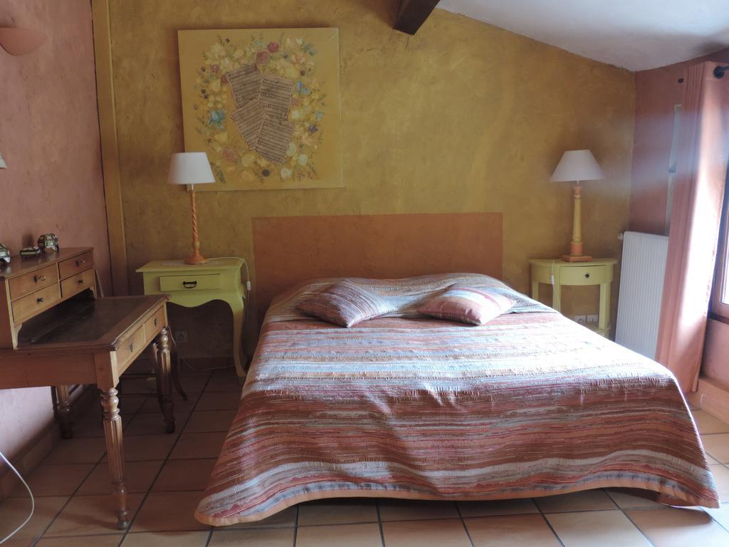 Bed and Breakfast La Figuera Camélas Habitación foto